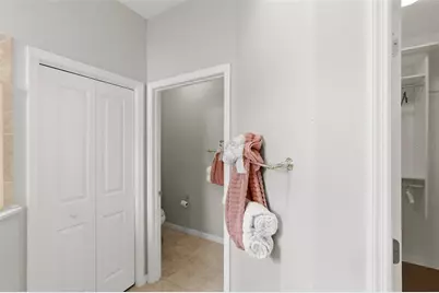 976 Shellbark Way, The Villages, FL 32162 - Photo 16