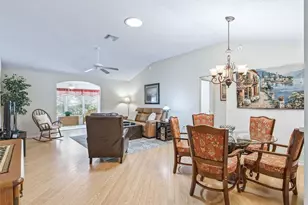 17325 SE 91st Lee Ave, The Villages, FL 32162 - Photo 10