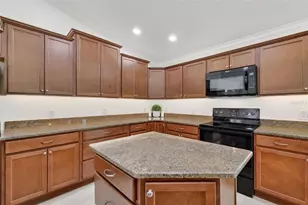 2873 Charlevoix St, The Villages, FL 32163 - Photo 10