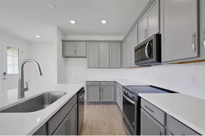 7562 Sea Oak Court, Parrish, FL 34219 - Photo 8