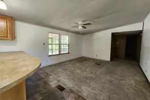 20916 County Rd 44A, Eustis, FL 32736 - Photo 12