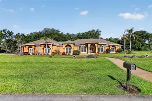 10107 Tween Waters St, Clermont, FL 34715 - Photo 2