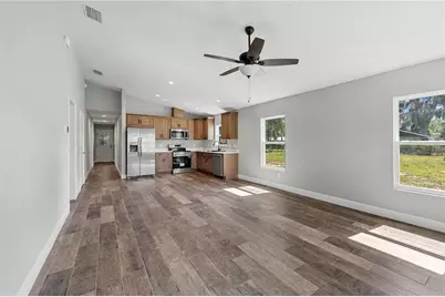 1025 Cr 452A, Lake Panasoffkee, FL 33538 - Photo 12