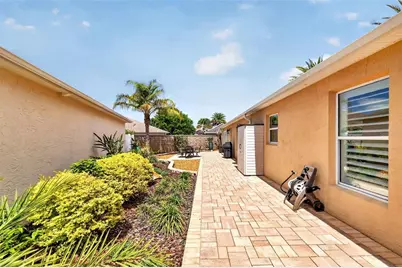 1887 Loadstar Avenue, The Villages, FL 32162 - Photo 40