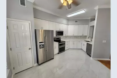 7511 Bay Port Rd #5, Orlando, FL 32819 - Photo 2