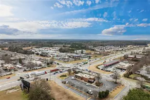 350 Jarrett St, Fairburn, GA 30213 - Photo 4