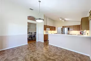 4822 Sawgrass Lake Cir, Leesburg, FL 34748 - Photo 20