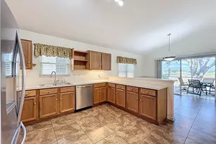 4822 Sawgrass Lake Cir, Leesburg, FL 34748 - Photo 18