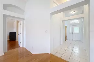 4822 Sawgrass Lake Cir, Leesburg, FL 34748 - Photo 8