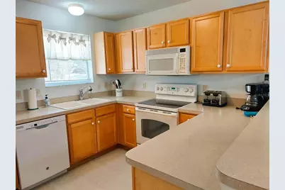 1240 Pageland Way, The Villages, FL 32162 - Photo 6