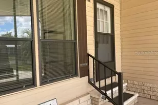 603 Robin Ln Ave, Wildwood, FL 34785 - Photo 2