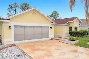 1738 Augustine Dr, The Villages, FL 32159 - Photo 2