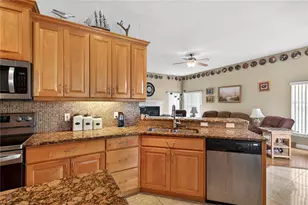 34239 Woodridge Ln, Eustis, FL 32736 - Photo 12