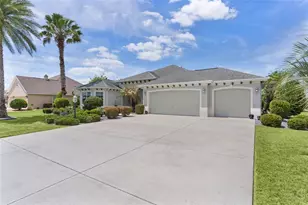 2254 Isleworth Cir, The Villages, FL 32163 - Photo 46
