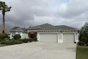 2254 Isleworth Cir, The Villages, FL 32163 - Photo 2