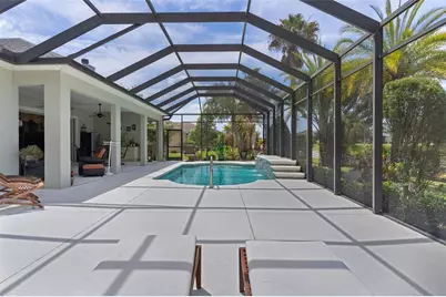 2254 Isleworth Circle, The Villages, FL 32163 - Photo 8