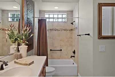 2254 Isleworth Circle, The Villages, FL 32163 - Photo 38