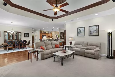 2254 Isleworth Circle, The Villages, FL 32163 - Photo 22
