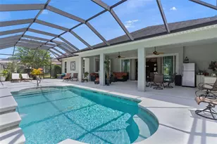 2254 Isleworth Cir, The Villages, FL 32163 - Photo 6