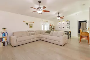 1044 Arbor Hill Cir, Minneola, FL 34715 - Photo 6