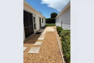 1639 S Allendale Place, The Villages, FL 32162 - Photo 2