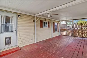 1371 NW 12th Ln, Lake Panasoffkee, FL 33538 - Photo 24