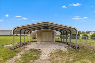 1371 NW 12th Ln, Lake Panasoffkee, FL 33538 - Photo 28