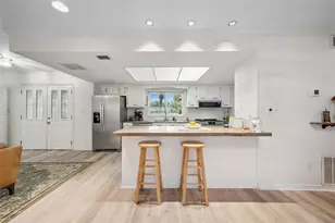 425 Vandergrift Dr, Ocoee, FL 34761 - Photo 8