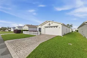 1714 El Nino St, The Villages, FL 32162 - Photo 2