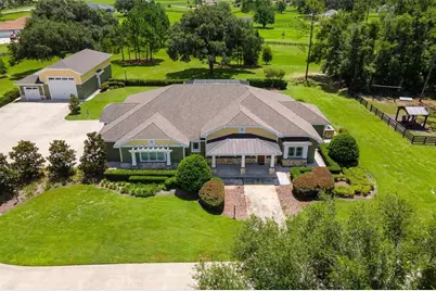10615 NE 104th Circle, Oxford, FL 34484 - Photo 1