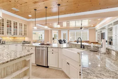 10615 NE 104th Circle, Oxford, FL 34484 - Photo 12