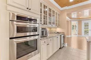 10615 NE 104th Cir, Oxford, FL 34484 - Photo 16