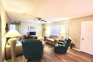 17562 SE 106th Ave, Summerfield, FL 34491 - Photo 6