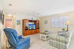 17263 SE 93rd Demoss Ct, The Villages, FL 32162 - Photo 10