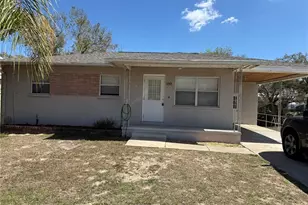 1247 Lakeview Dr, Clermont, FL 34711 - Photo 2