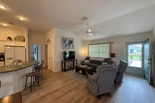 3135 Burns Dr, The Villages, FL 32163 - Photo 10