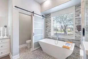 34041 Valencia Dr, Leesburg, FL 34788 - Photo 28