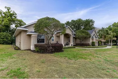 34041 Valencia Dr, Leesburg, FL 34788 - Photo 4