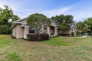 34041 Valencia Dr, Leesburg, FL 34788 - Photo 4