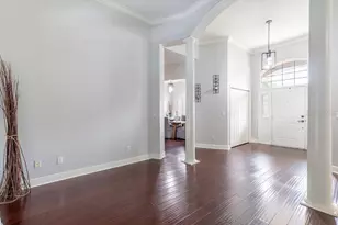 34041 Valencia Dr, Leesburg, FL 34788 - Photo 12