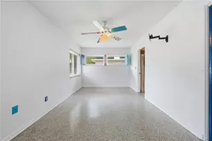 126 E Magnolia Ave, Howey in the Hills, FL 34737 - Photo 30