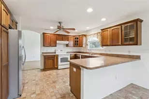 2039 Tynte Terrace, The Villages, FL 32162 - Photo 10