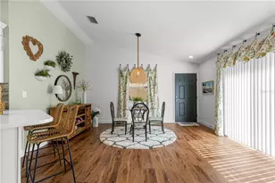 1004 Davit Pl, The Villages, FL 32162 - Photo 10