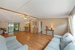 36833 Shadow Hill Dr, Fruitland Park, FL 34731 - Photo 6