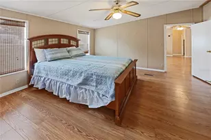 36833 Shadow Hill Dr, Fruitland Park, FL 34731 - Photo 10