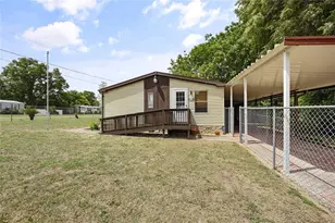 36833 Shadow Hill Dr, Fruitland Park, FL 34731 - Photo 4