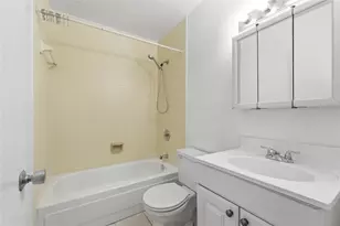 6060 Peregrine Ave, Orlando, FL 32819 - Photo 20