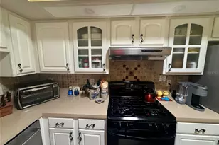 5738 King James Ave, Leesburg, FL 34748 - Photo 14