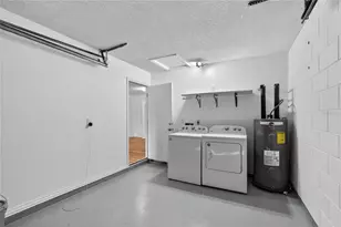 36315 Stratford Ct, Grand Island, FL 32735 - Photo 18