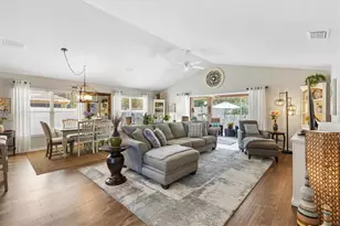 2334 Rose Arbor St, The Villages, FL 32163 - Photo 10